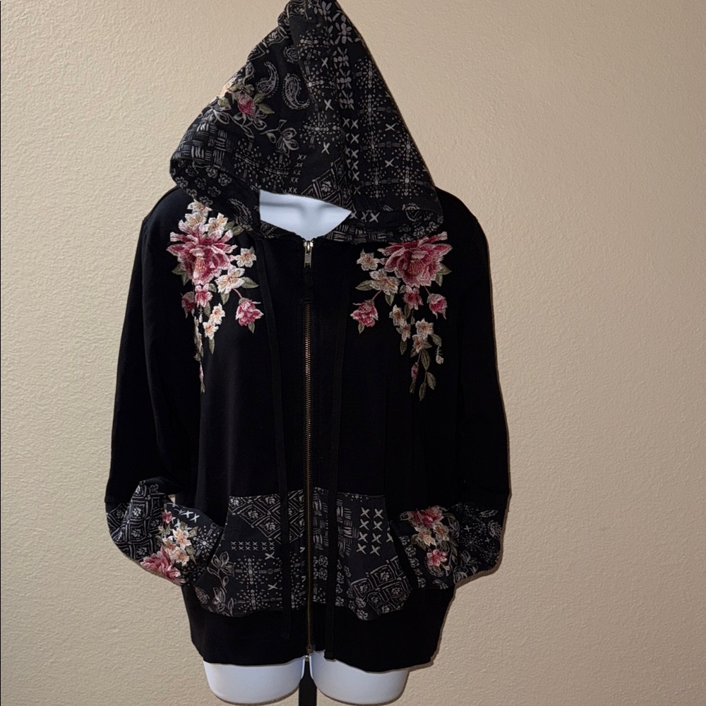 Johnny Was Joanna Bandana Mix Zip Up Hoodie Black Floral Embroidery Size S